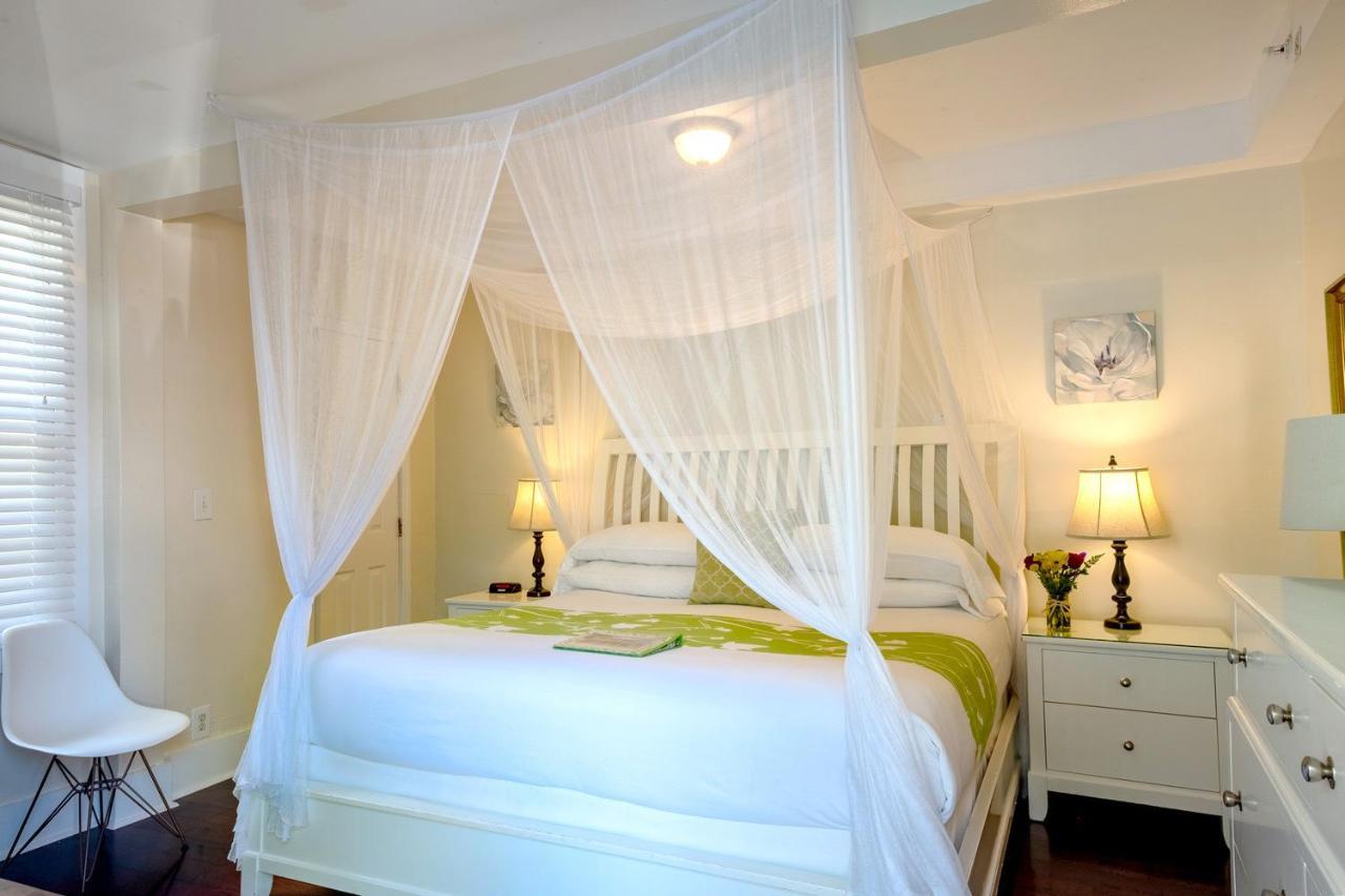 Bed and Breakfast Duval Gardens à Key West Extérieur photo